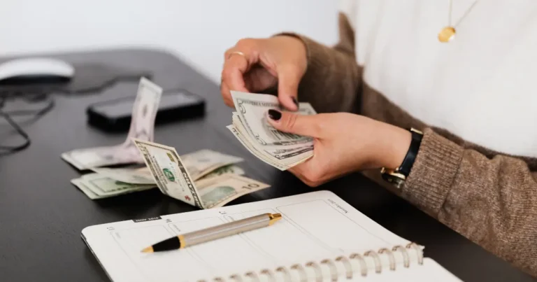How English Speaking Can Help You Make Money in India