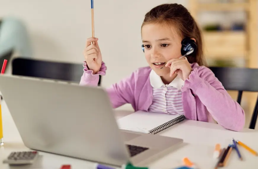 a girl attending online spoken english classes